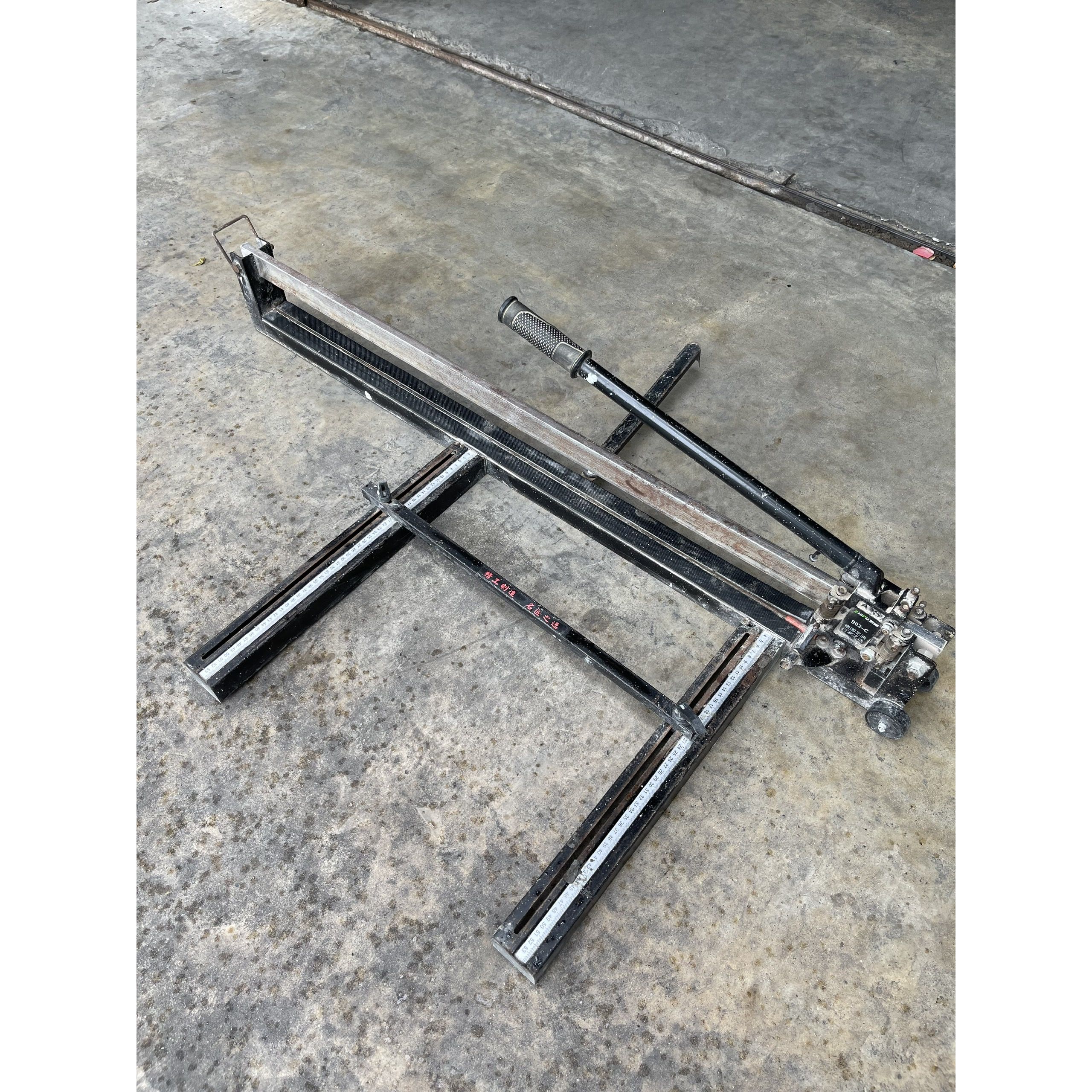 Máy Cắt Gạch Khổ 1m